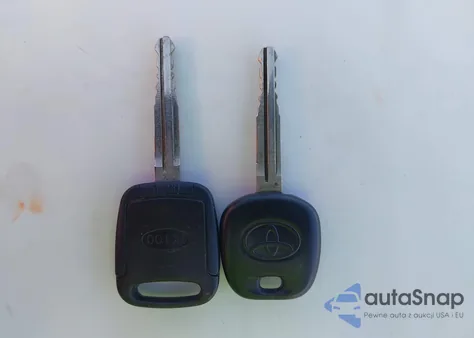 2005 Toyota Highlander V6 z USA, uszkodzony, nr VIN JTEEP21A550133523